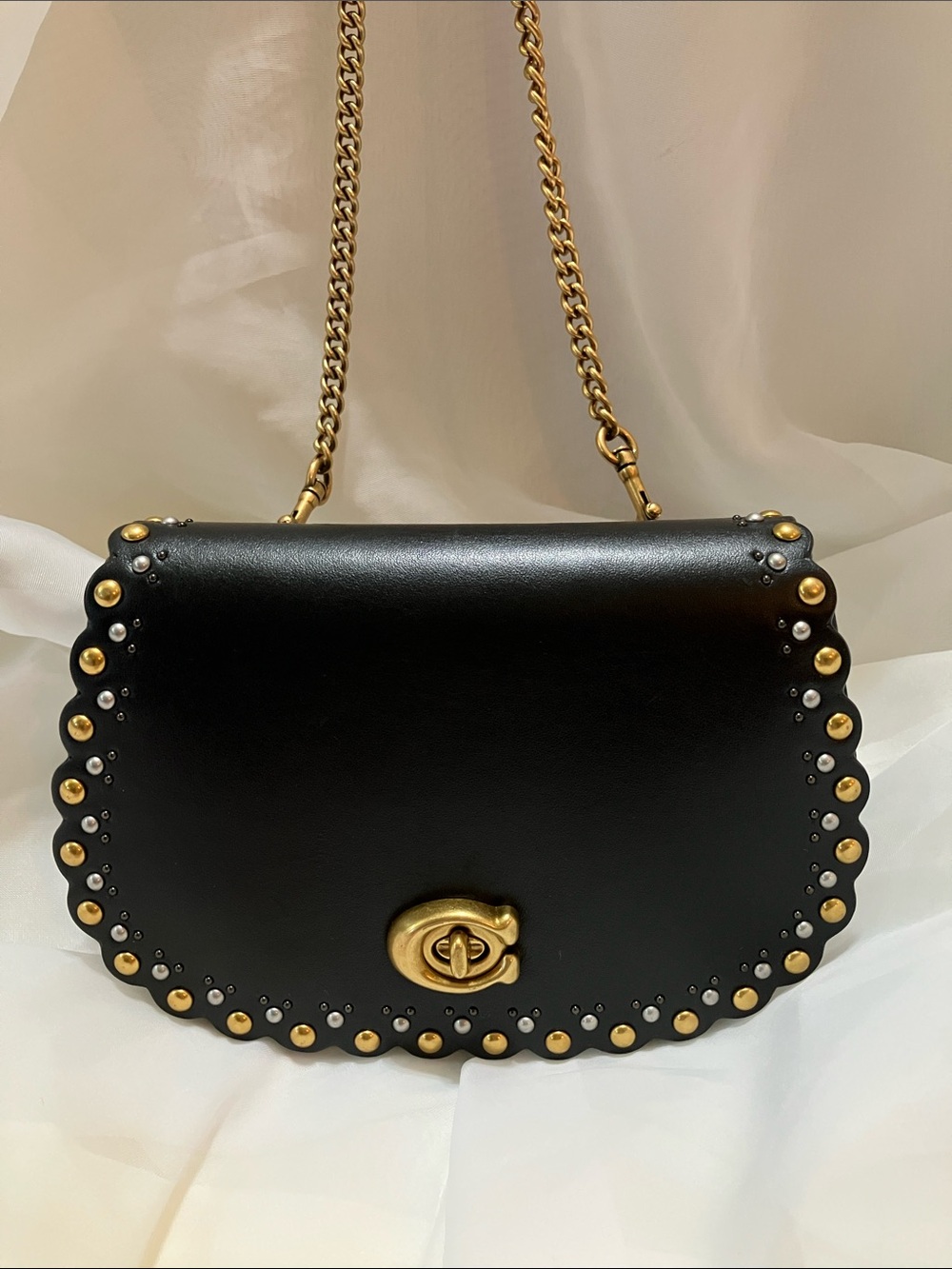 Saddle Belt Bag with Scallop Rivets